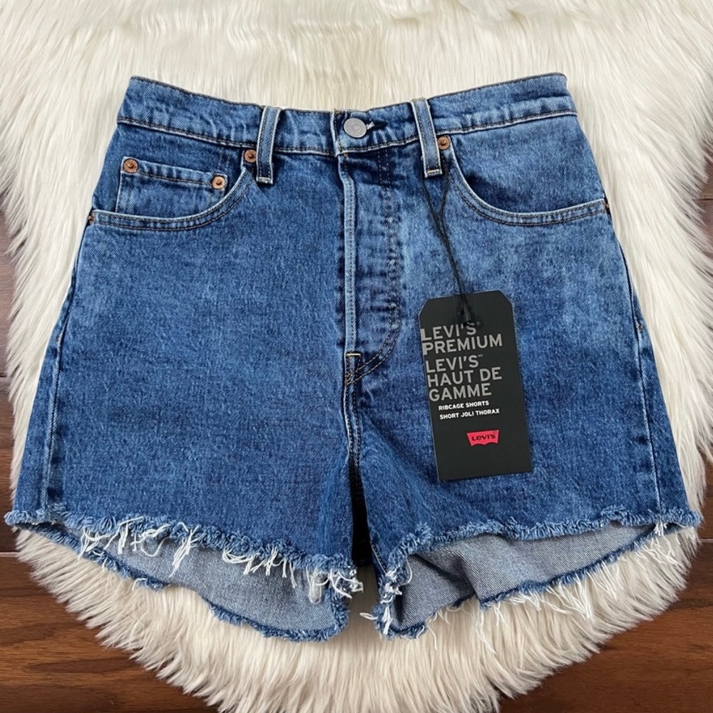 Levi’s - Size 27 - Ribcage Cutoff Denim Jean Shorts